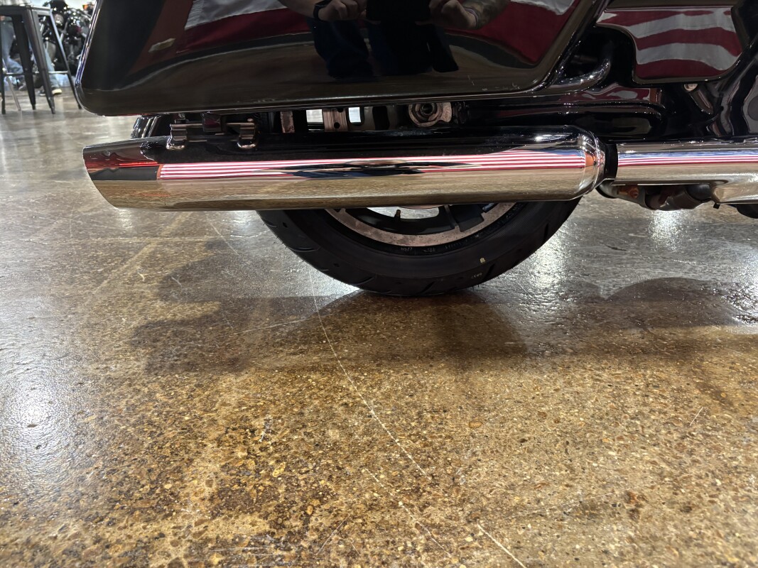 Harley-Davidson Street Glide Special 2016 FLHXS BLACK W/PINSTRIPE - Photo 8