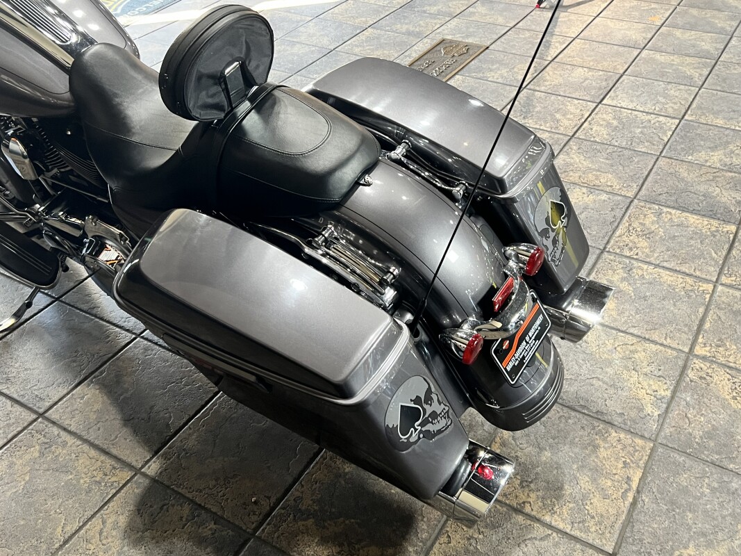 2015 Harley-Davidson Street Glide Special - Photo 8