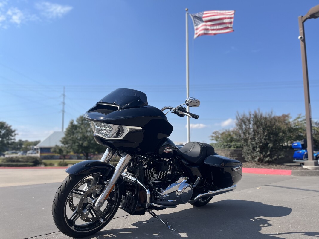 2025 Harley-Davidson Road Glide FLTRX Vivid Black - Photo 7