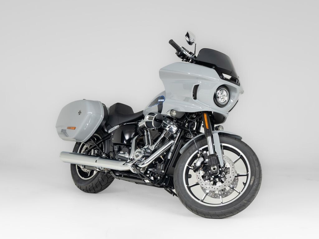 Foto van Harley-Davidson Low Rider ST