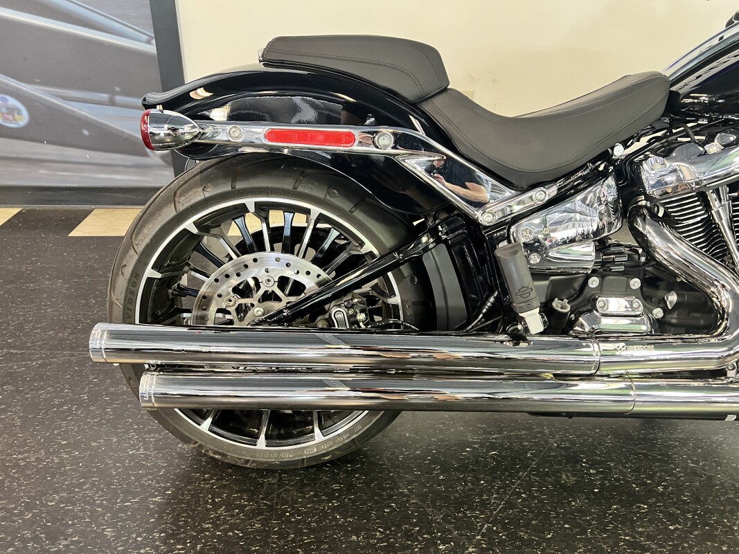 2023 Harley-Davidson Breakout Vivid Black FXBR - Photo 5