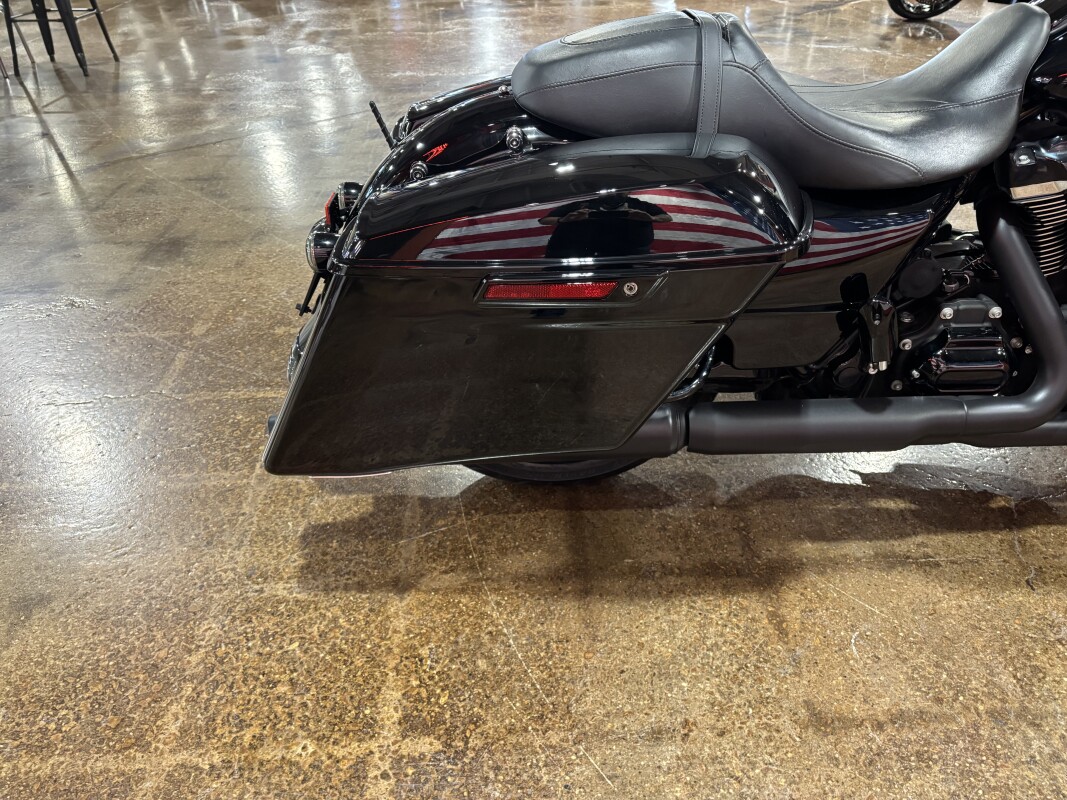 Harley-Davidson Street Glide Special 2018 FLHXS BLACK - Photo 7