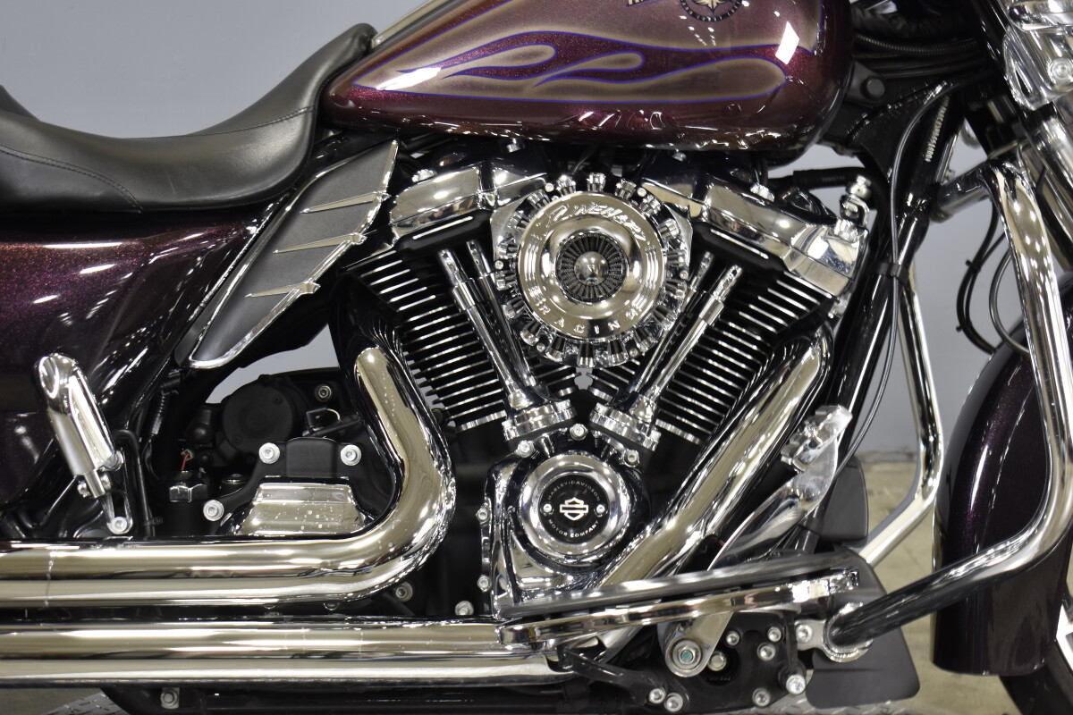 2017 Harley-Davidson Street Glide Special FLHXS - Photo 10