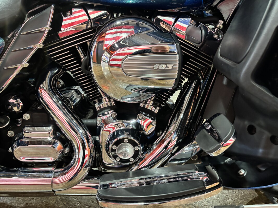 Harley-Davidson Ultra Limited 2014 FLHTK Custom Colour Daytona Blue - Photo 4