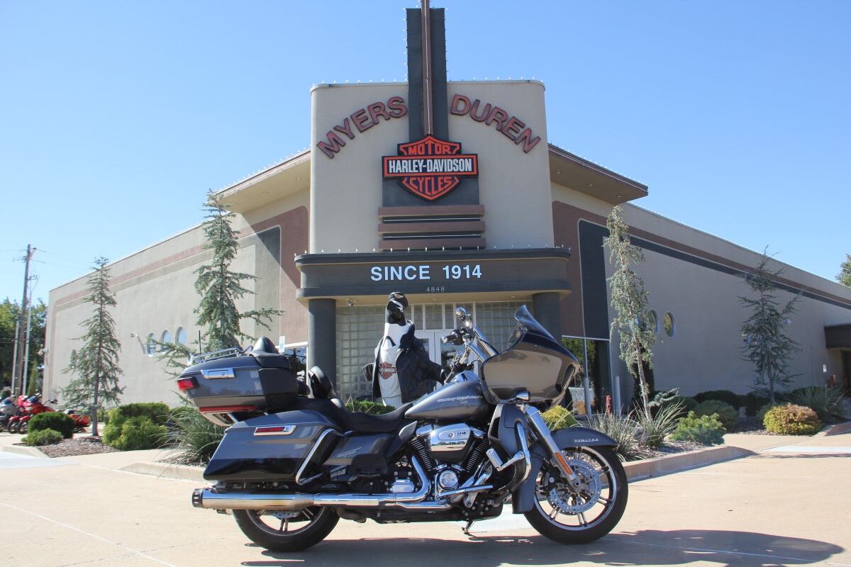 2022 Harley-Davidson Road Glide Limited Gauntlet Gray Metallic/Vivid Black