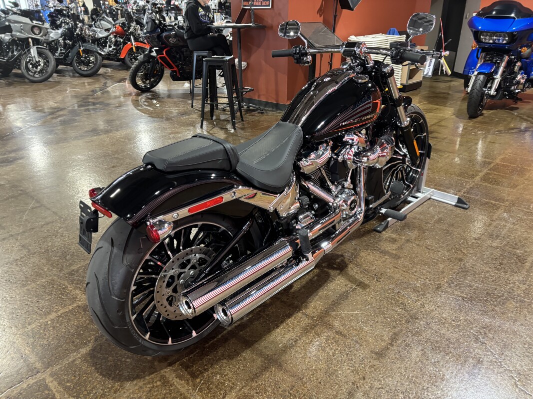 Harley-Davidson Breakout 2023 FXBR BLACK - Photo 9