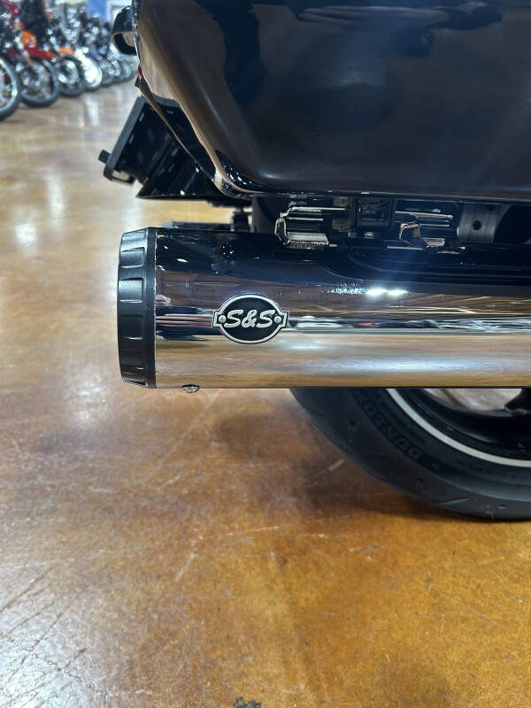 Harley-Davidson Road Glide 2025 FLTRX VIVID BLACK - Photo 6