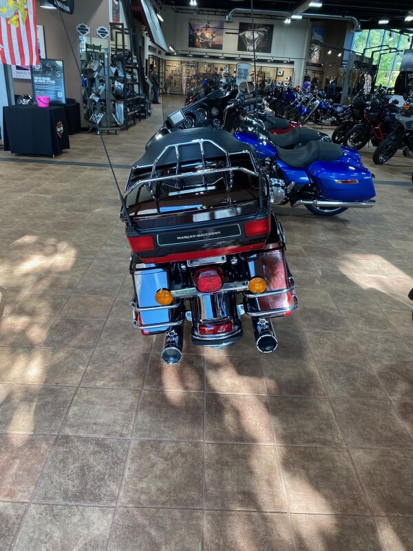 2010 Harley-Davidson Electra Glide Ultra Limited - Photo 4