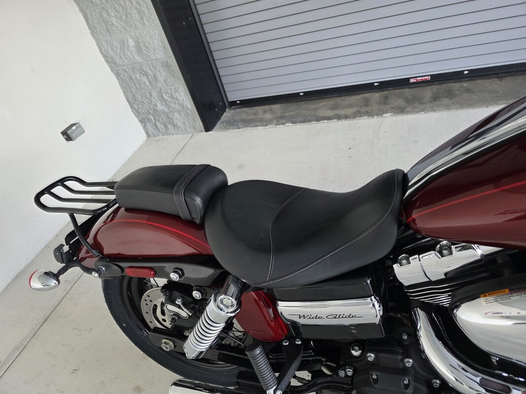 2010 Harley-Davidson Wide Glide - Photo 5