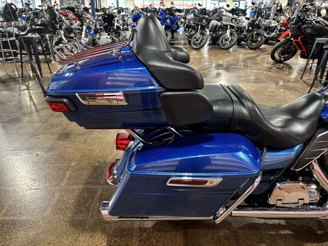 Harley-Davidson Ultra Limited 2014 FLHTK Custom Colour Daytona Blue - Photo 7