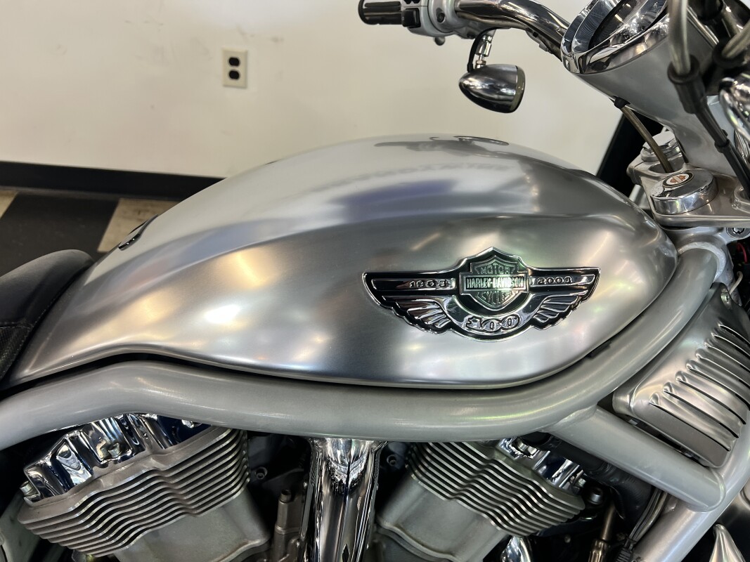 2003 Harley-Davidson V-Rod Anodised Aluminium VRSCA - Photo 2