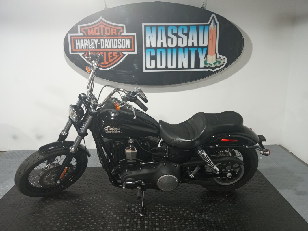 2016 Harley-Davidson Street Bob - Vivid Black - Photo 3