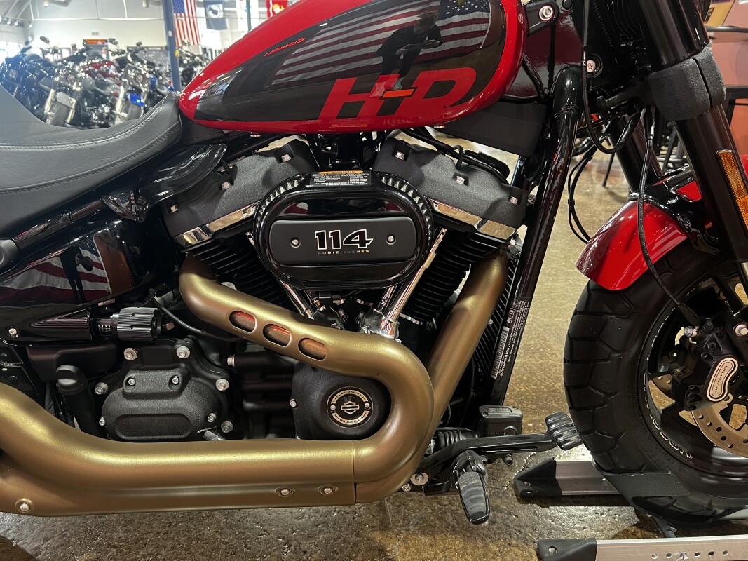 Harley-Davidson Fat Bob 114 2023 FXFBS REDLINE RED - Photo 4