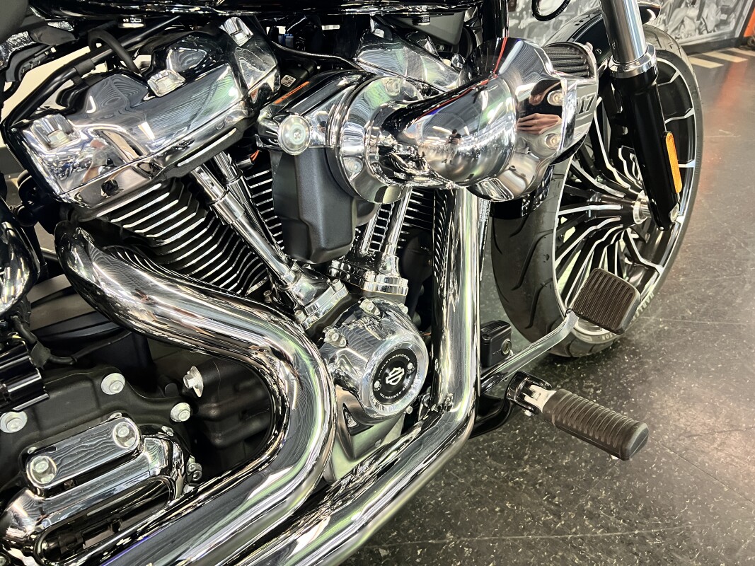 2023 Harley-Davidson Breakout Vivid Black FXBR - Photo 9