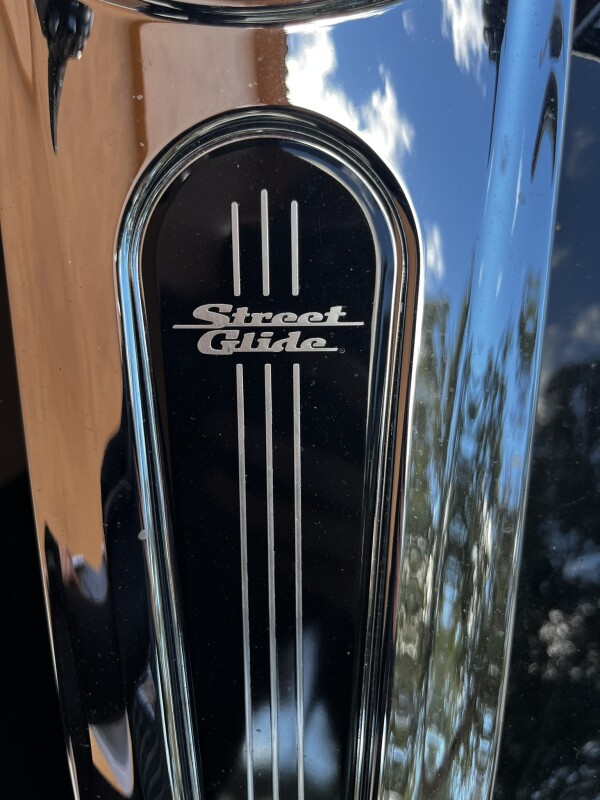 Street Glide - Photo 6