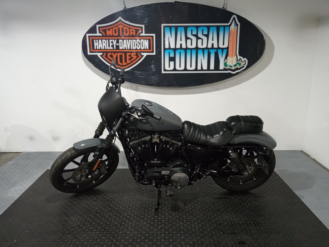 2022 Harley-Davidson Iron 883 - Gunship Gray - Photo 3