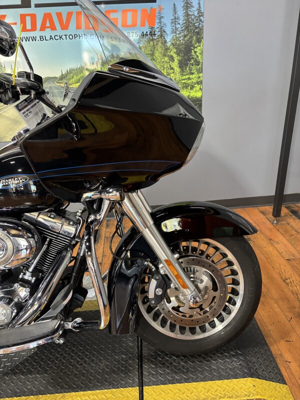 2009 Harley-Davidson Road Glide BLK. - Photo 4