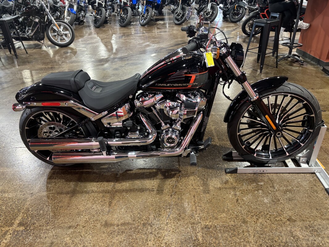 Harley-Davidson Breakout 2023 FXBR BLACK