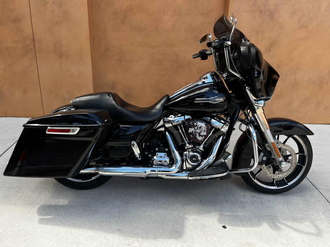 Street Glide
