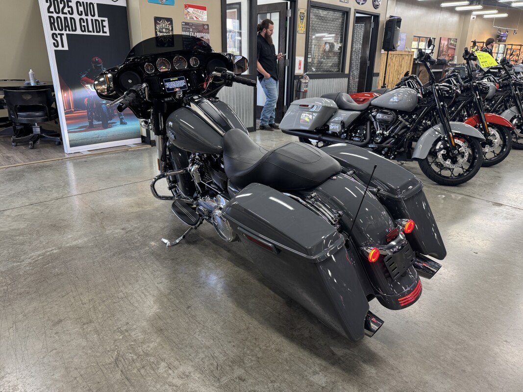 2022 Harley-Davidson Street Glide Special FLHXS - Photo 7