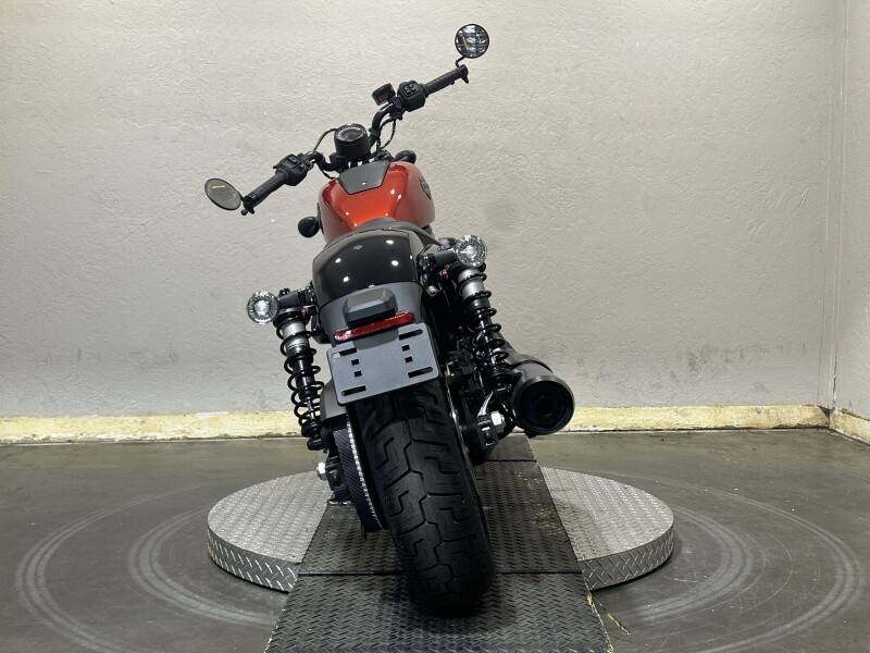 Harley-Davidson Nightster 2025 RH975 84655204 WHISKEY FIRE - Photo 8