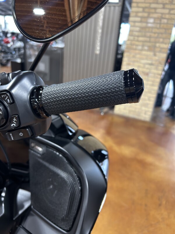 Harley-Davidson Road Glide 2025 FLTRX VIVID BLACK - Photo 9
