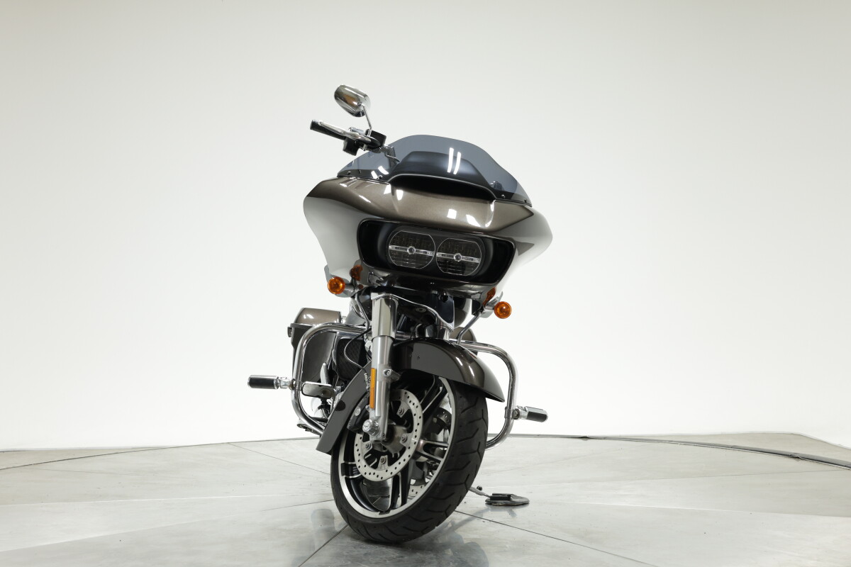 2018 HARLEY-DAVIDSON FLTRX ROAD GLIDE in Sumatra Brown - Photo 5