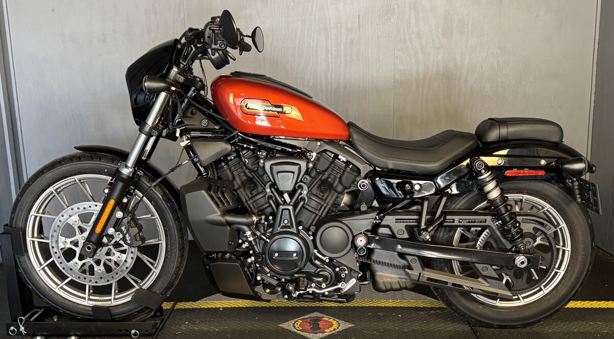 2025 Harley-Davidson Nightster Special RH975S WHISKEY FIRE - Photo 3