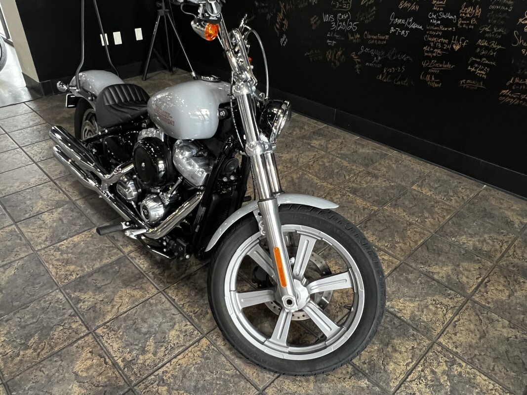 FXST 2024 Softail Standard - Photo 2