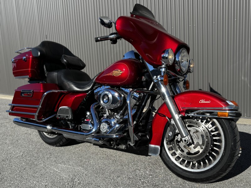2012 Harley-Davidson® Electra Glide® Classic Ember Red Sunglo