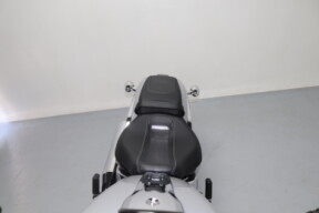 2025 Harley-Davidson® Breakout™ Billiard Gray thumb 1