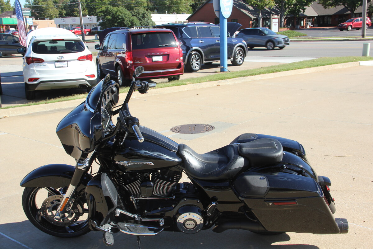 2016 Harley-Davidson CVO Street Glide - Photo 3
