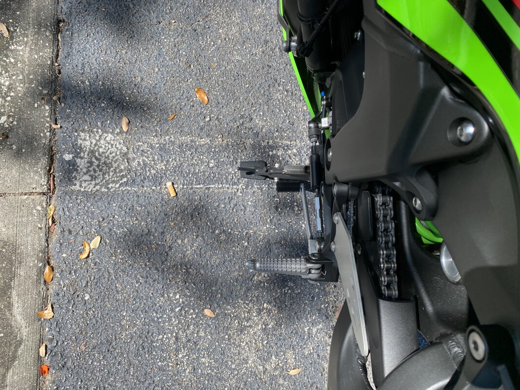 2024 Kawasaki NINJA ZX-6R - Photo 8