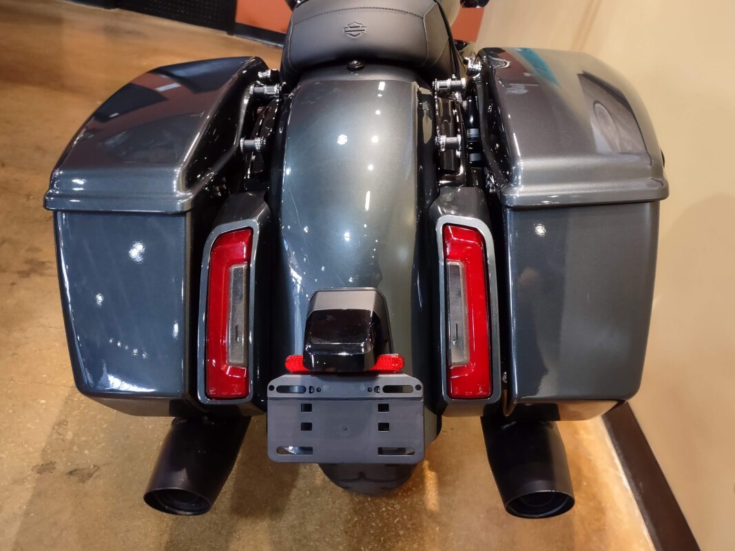 Road Glide - Photo 8