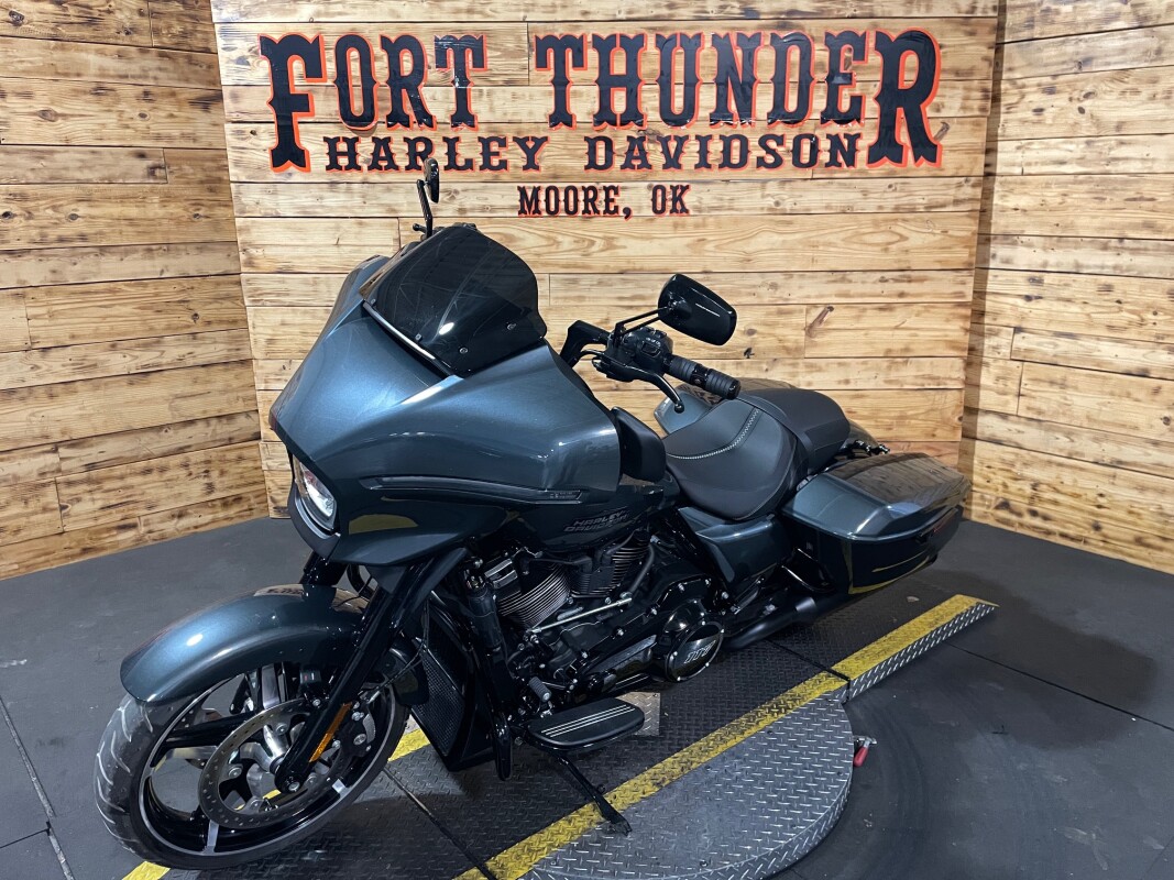 Harley-Davidson Street Glide 2025 FLHX IRON HORSE MTLC - Photo 7