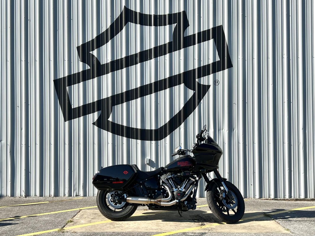 2025 Harley-Davidson Low Rider ST Vivid Black