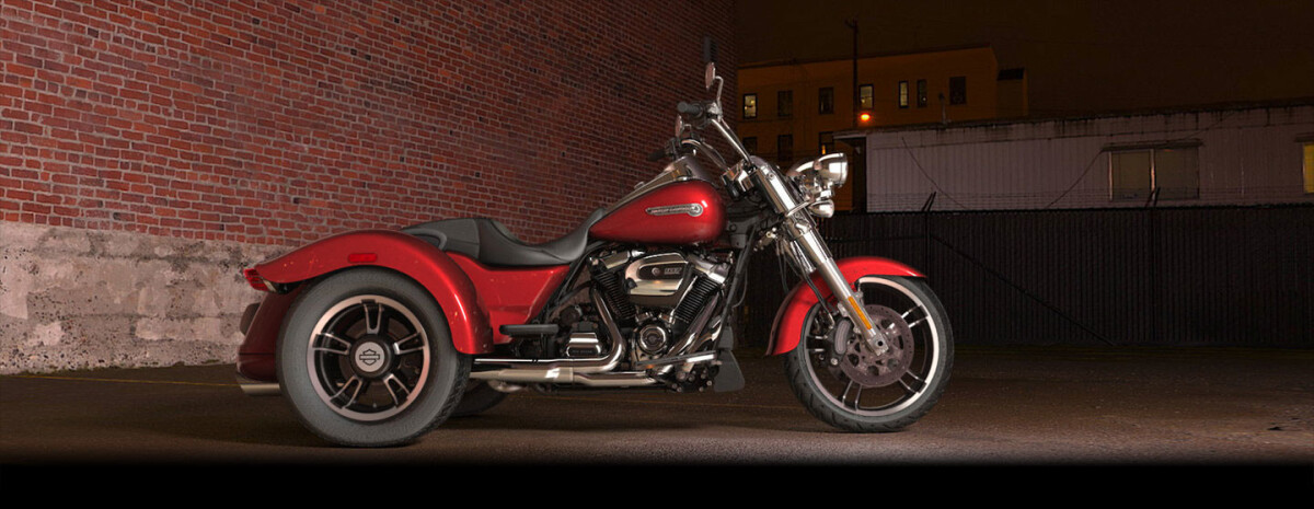 2018 Harley-Davidson Freewheeler Wicked Red - Photo 6