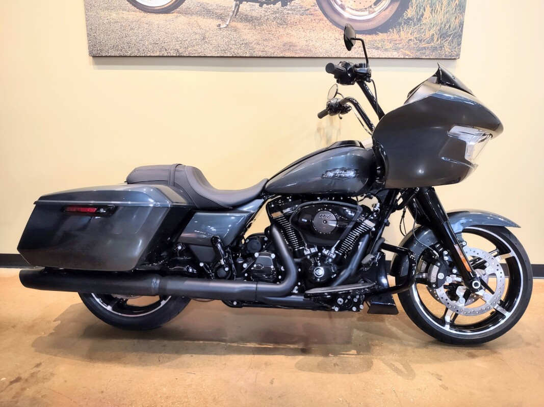 Road Glide - Photo 9