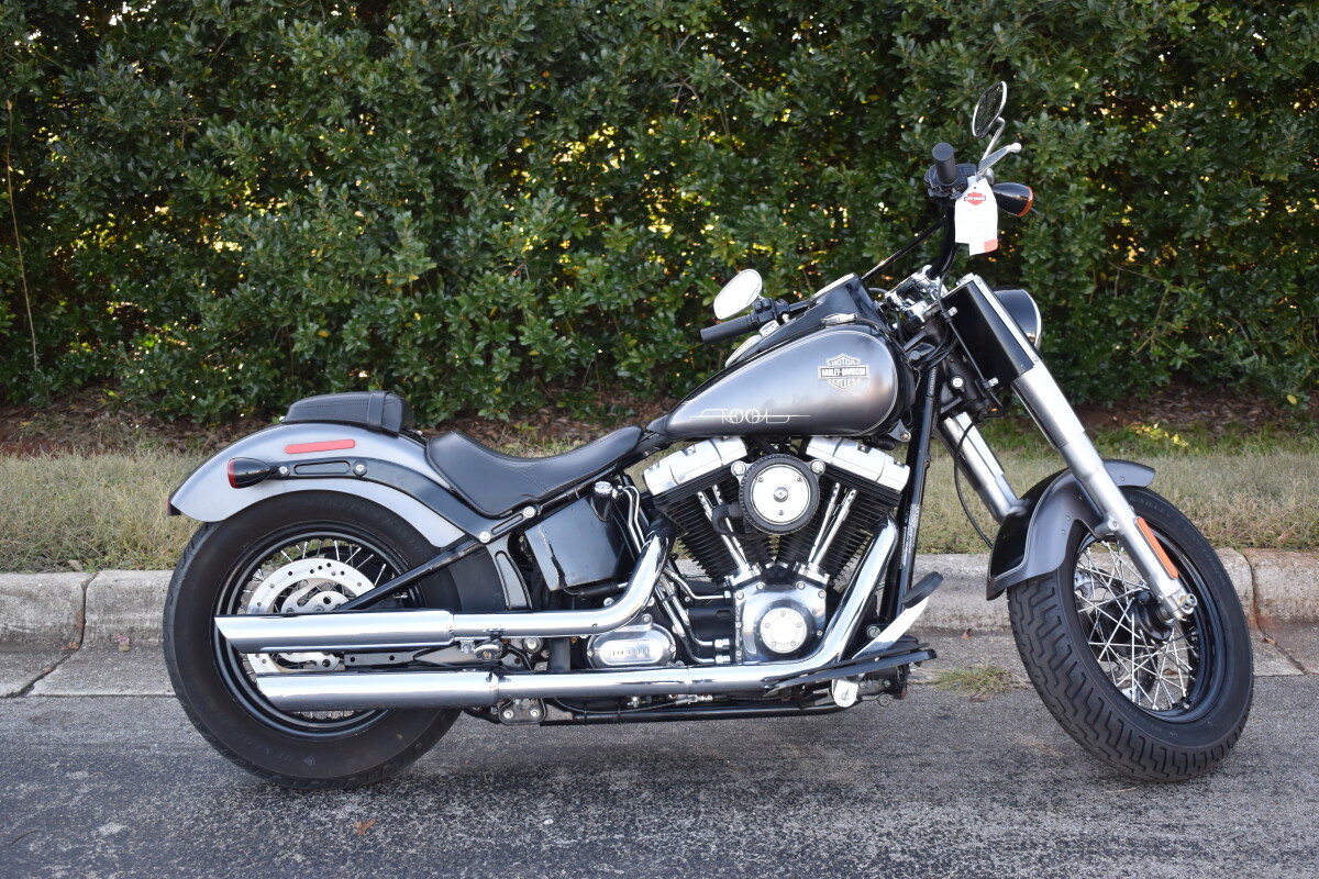 2016 Harley-Davidson Softail Slim – Stripped-Down Style