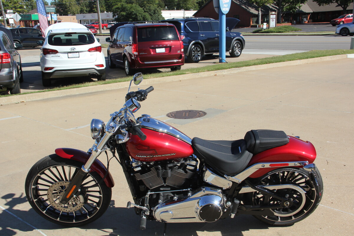 2025 Harley-Davidson Breakout Brilliant Red - Photo 3
