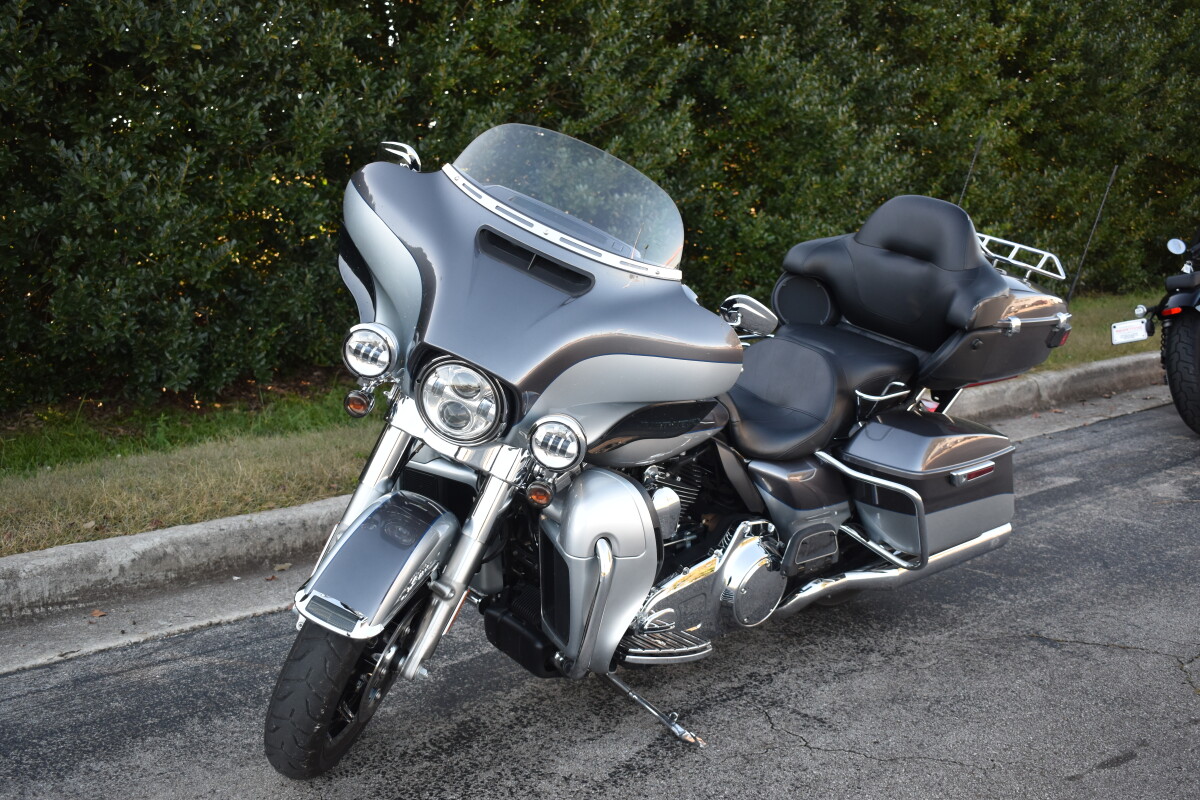 FLHTK 2014 Electra Glide Ultra Limited - Photo 2