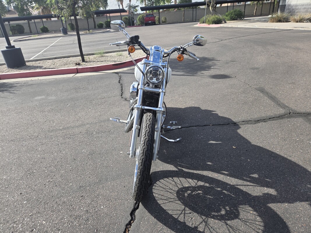 XL 883C 2006 Sportster 883 Custom - Photo 6