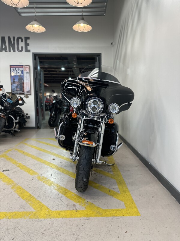 2015 Harley-Davidson Electra Glide Ultra Limited Black - Photo 3
