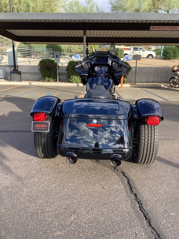 FLTRT 2025 Road Glide 3 - Photo 3