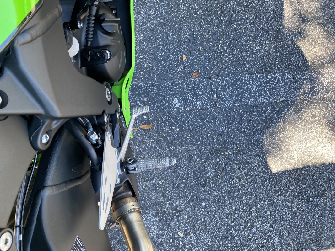 2024 Kawasaki NINJA ZX-6R - Photo 9