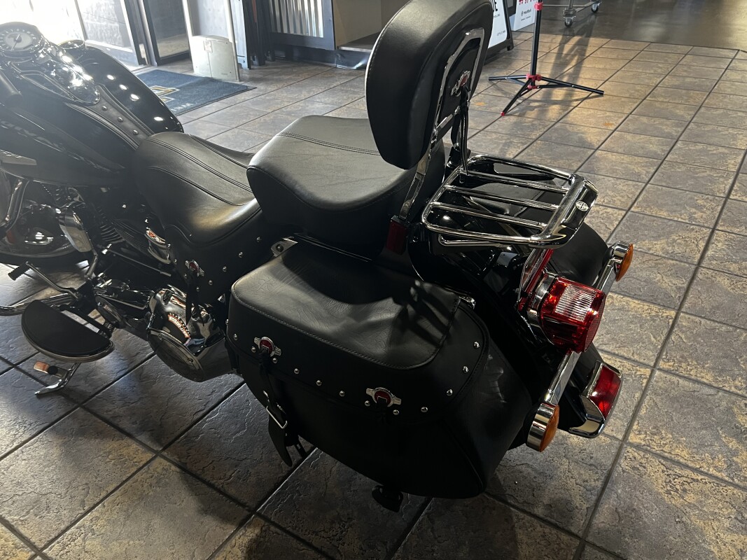 2017 Harley-Davidson Heritage Softail Classic - Photo 8