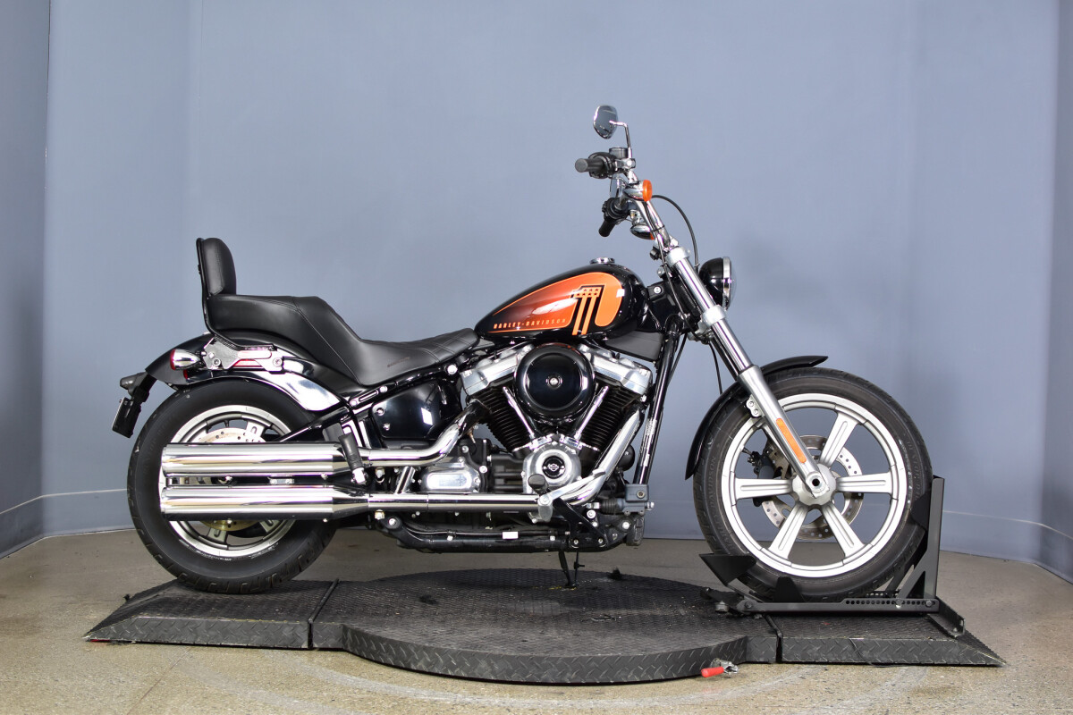 2022 Harley-Davidson Softail Standard Buyer's Guide [Color, Price, Specs], image size:1200x800