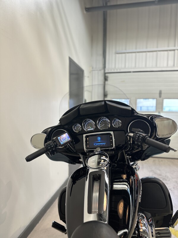 2015 Harley-Davidson Electra Glide Ultra Limited Black - Photo 8