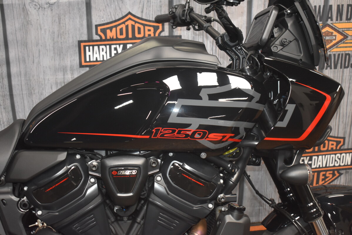 RA1250ST 2025 Pan America 1250 ST - Photo 6