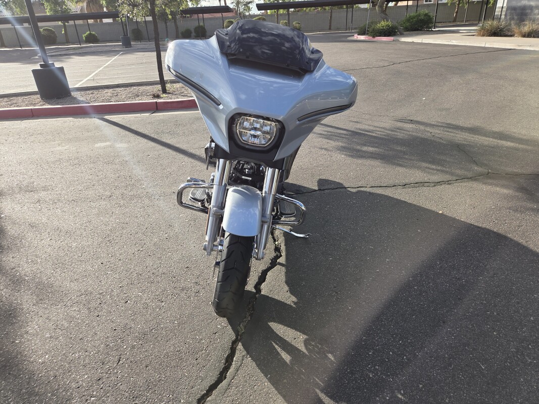 FLHX 2025 Street Glide - Photo 6